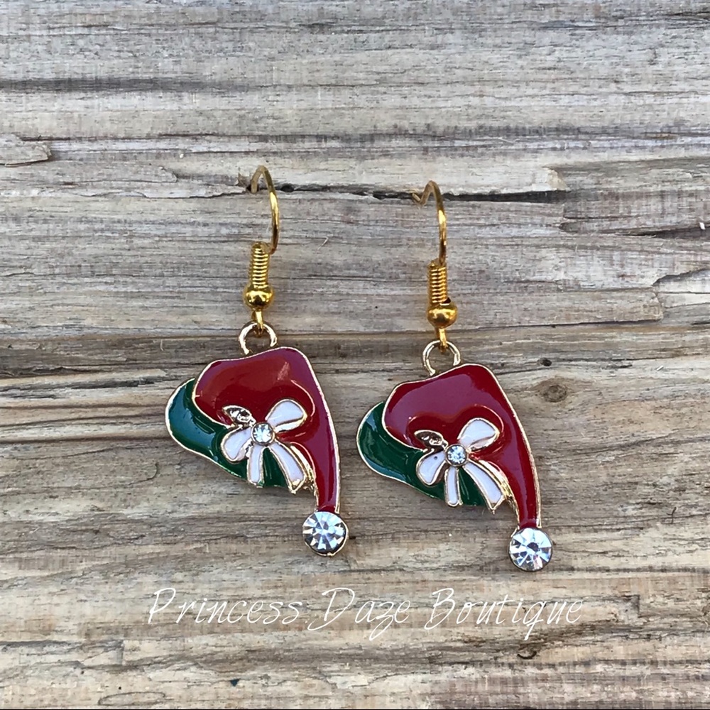 Gold Holiday Hat‎ Dangle Earrings